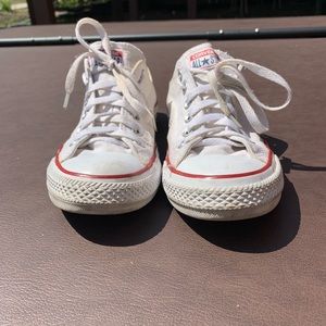 LOWTOP WHITE CONVERSE ALL STARS